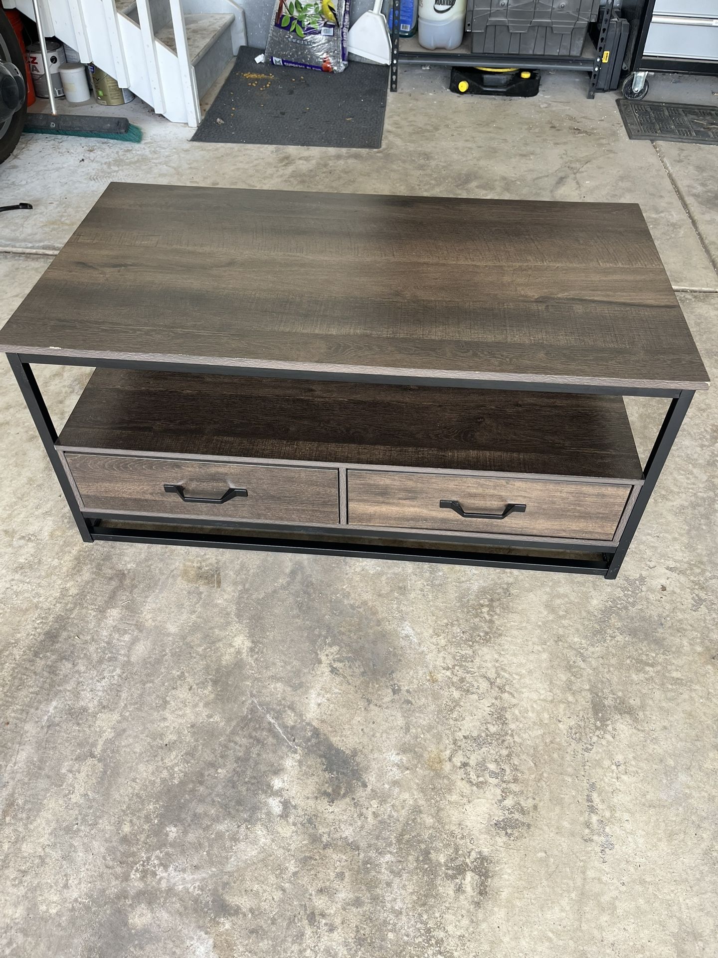 Coffee Table/Desk