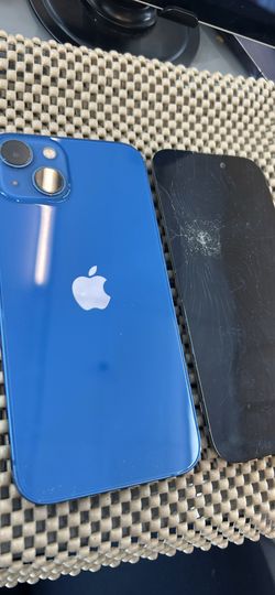 iPhone 13 Screen