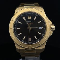 Pre-owned Movado Series 800 Watch With 40mm Black Face & Gold Plated Bracelet 