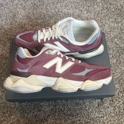 New Balance Men Size 8