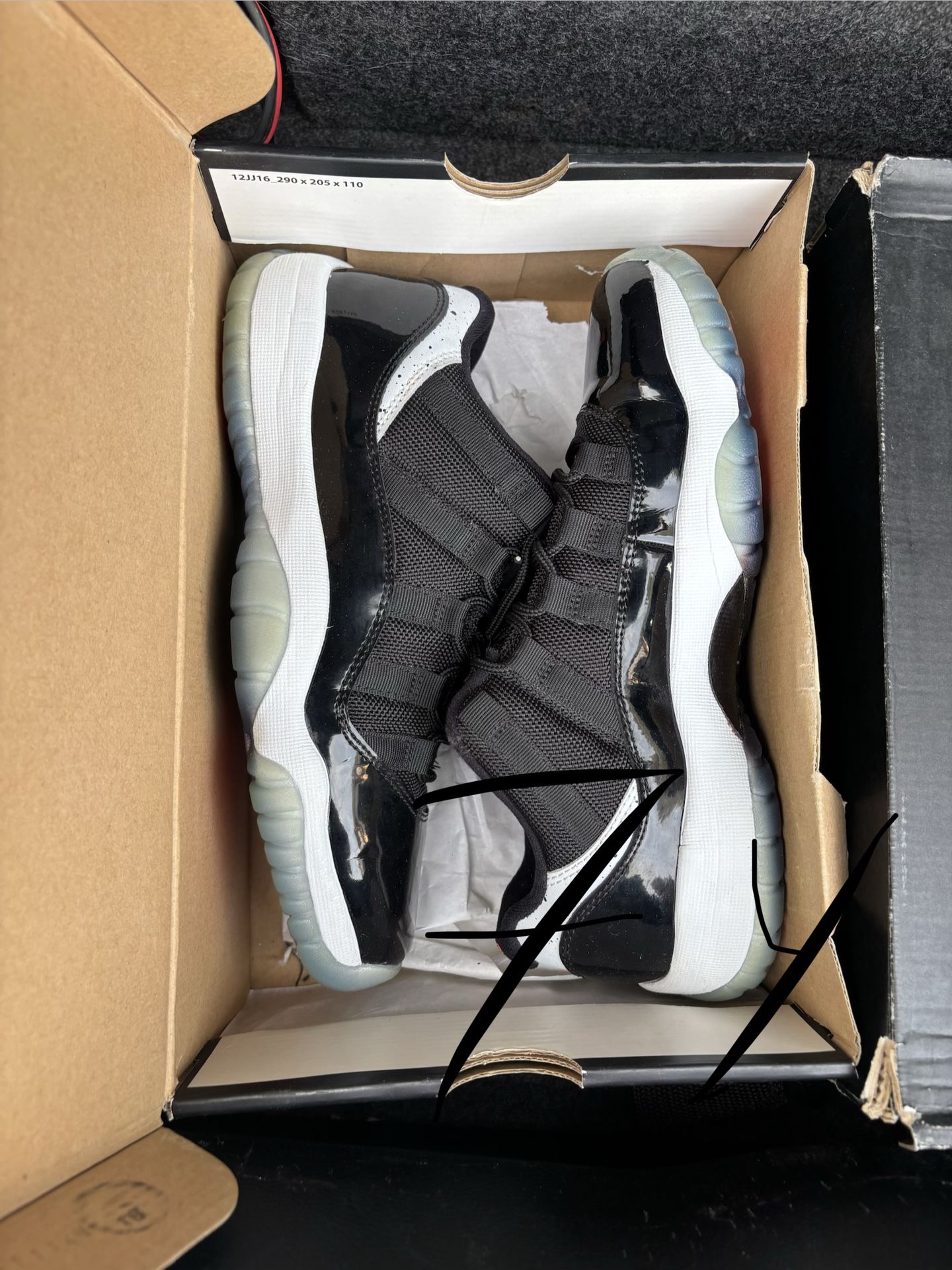 Jordan Retro 11 Size 7