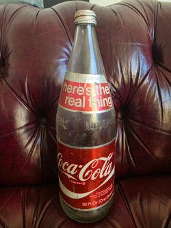 Vintage Coca Cola No Deposit bottle w/cap!!!