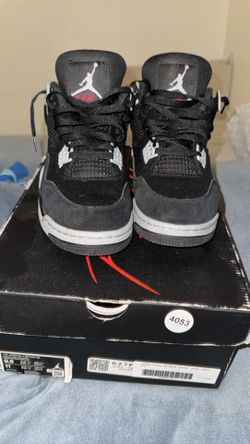 JORDAN 4 BLACK CANVAS 9.5 VNDS