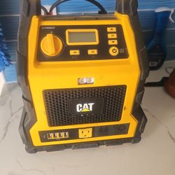 Cat Battery Charger Use 6 Months.  250  
