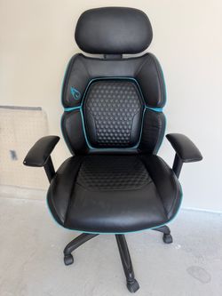 DPS Black Gaming Chair