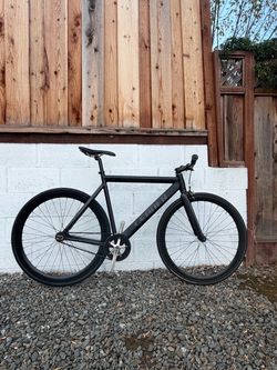 Leader 721 Fixed Gear Track Bike Matte Black