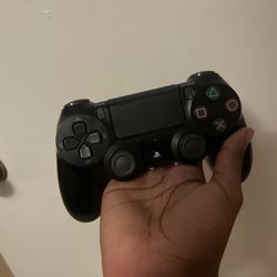 PS4 Controller 
