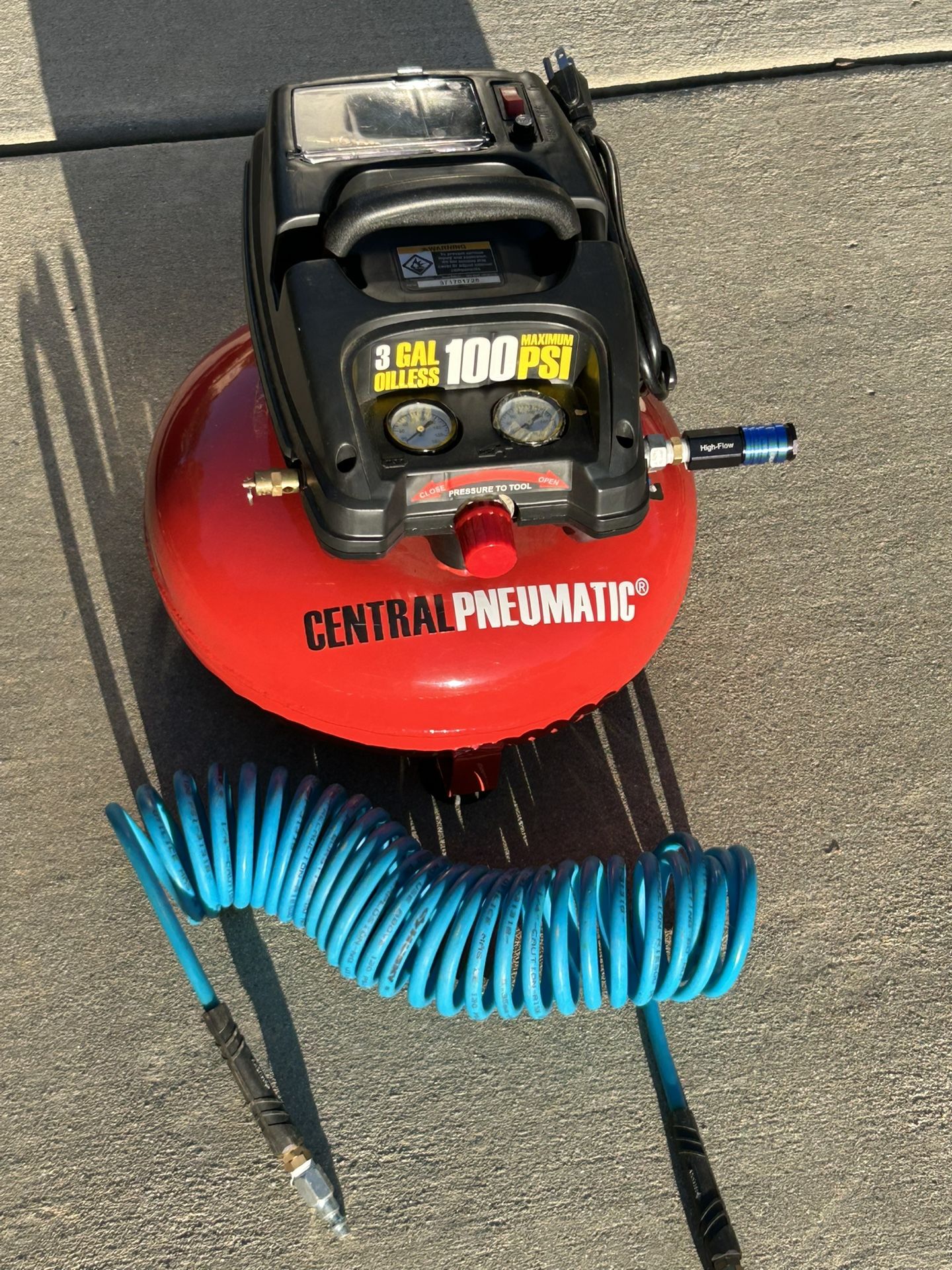 Central pneumatic portable air compressor 3 gallon 100 psi
