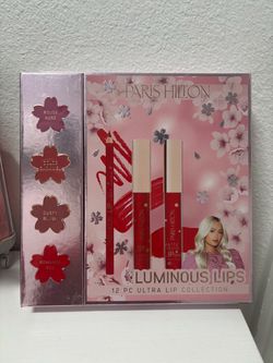 Paris Hilton lip set