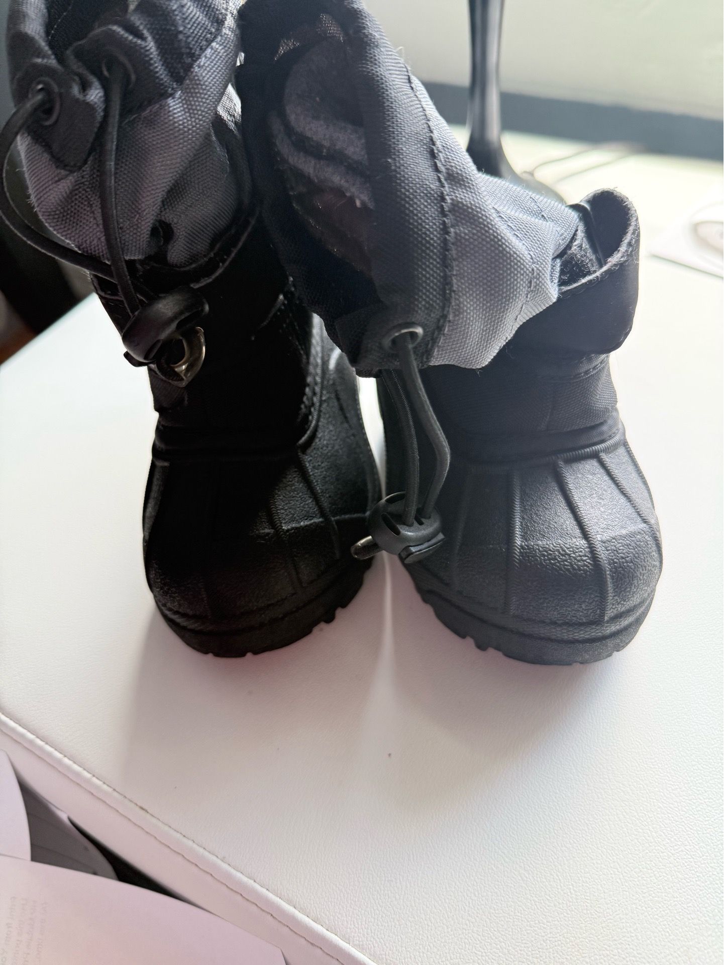 Columbia Toddler Boots SIZE 7