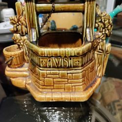 Vintage McCoy Pottery Wishing Well