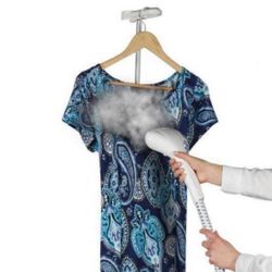 Garment Steamer: Hamilton Beach Full Size