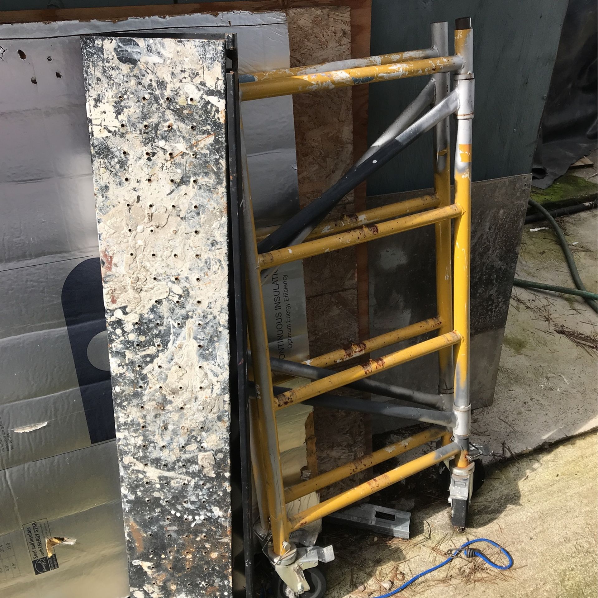Perry 4’ Scaffold