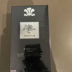 Creed Aventus 