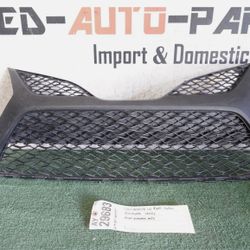 2018 - 2019 - 2020 - 2023 TOYOTA CAMRY FRONT LOWER BUMPER GRILLE OEM AY29683
