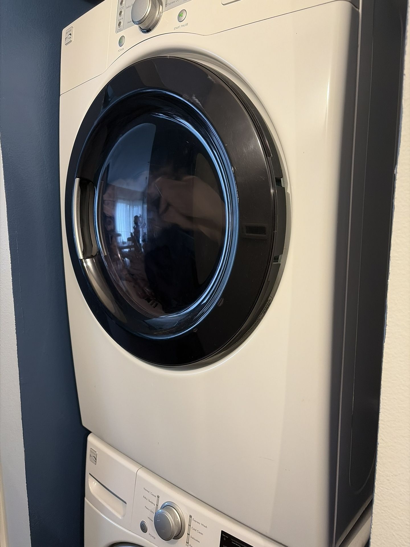 Stackable front loading kenmore washer and gas dryer