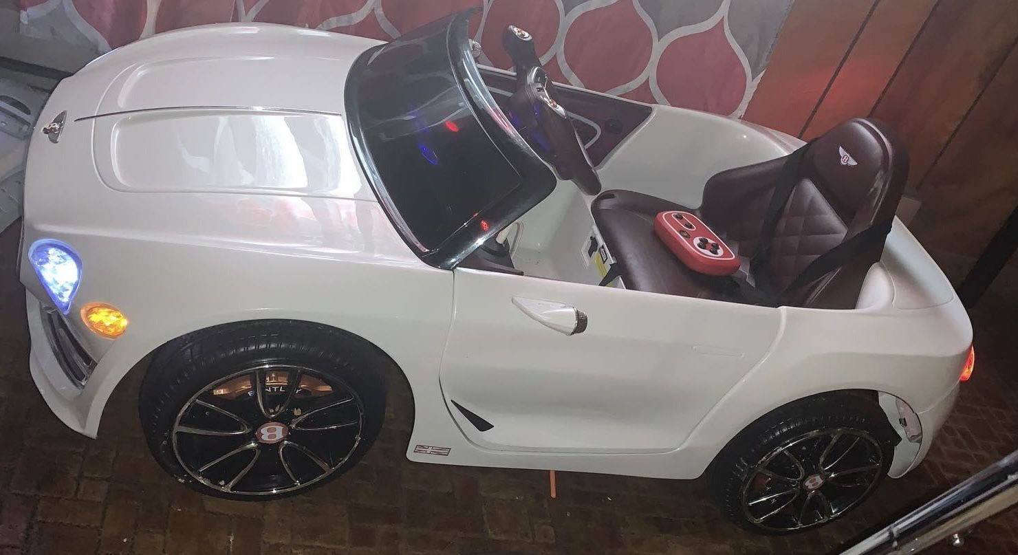 Bentley EXP 12 Ride On