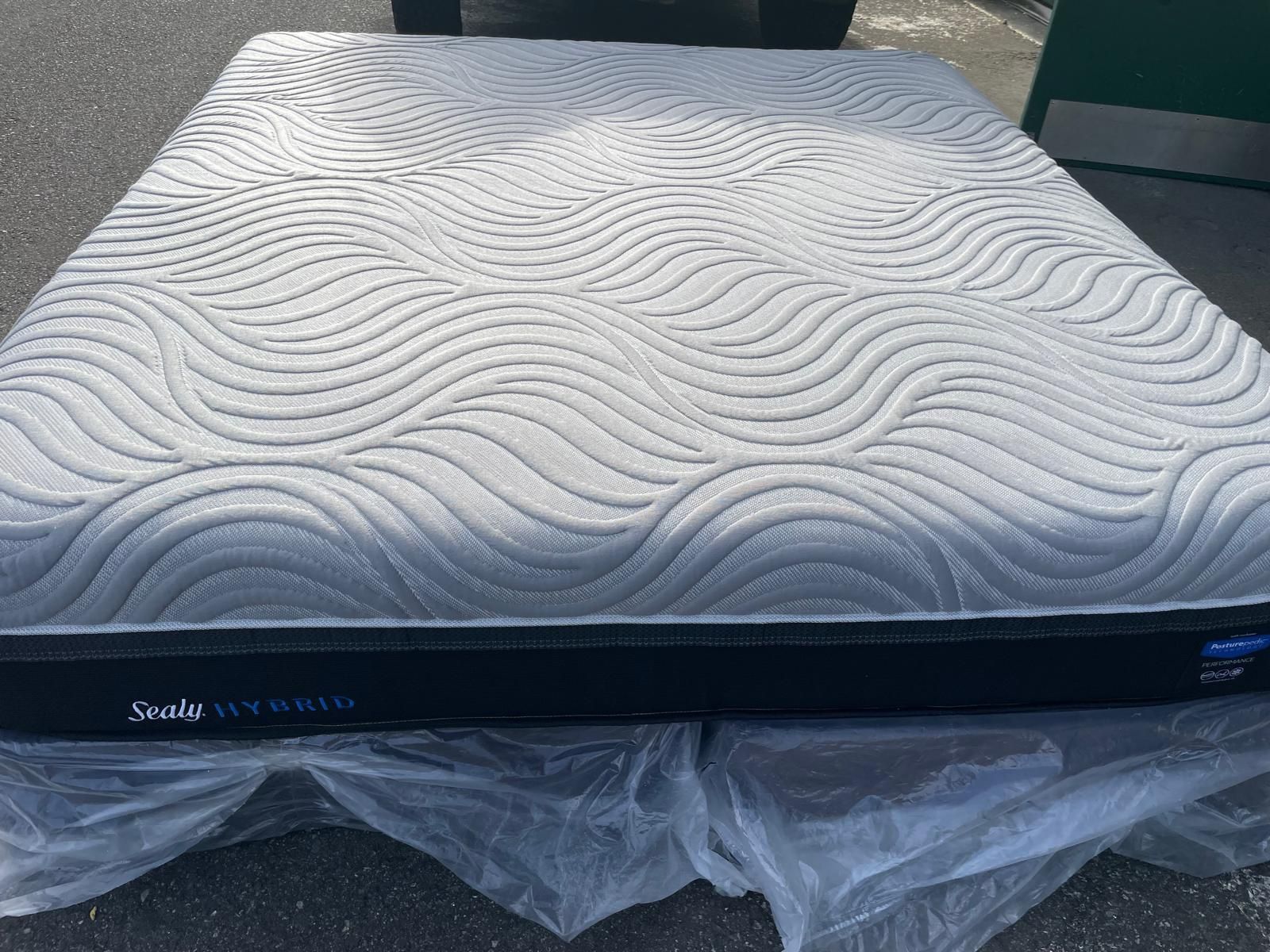 King Size Mattress And Box