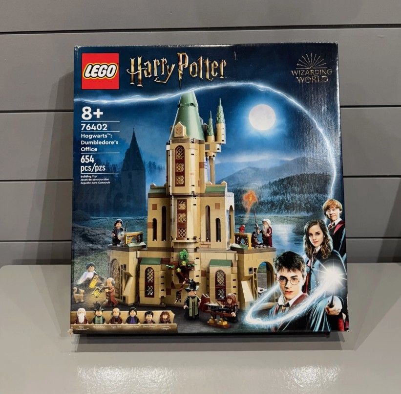 LEGO Harry Potter Hogwarts: Dumbledore’s Office 76402 Castle Toy