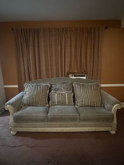 Elegant Traditional Carved Wood Sofa & Loveseat Set
