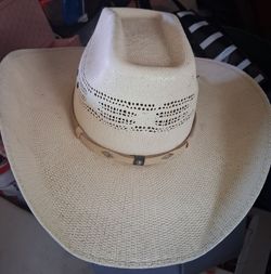 Bangora straw hat