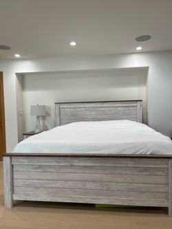 KING SIZE bed set