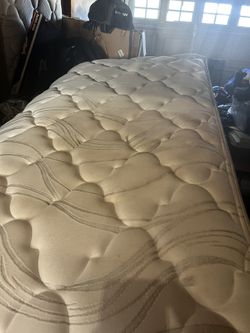 Twin Mattresses