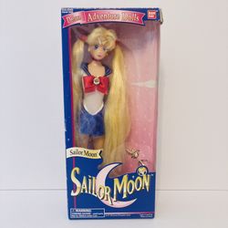 Sailor Moon Deluxe Adventure Dolls Ban Dai 1995 Doll in box Serena unsealed