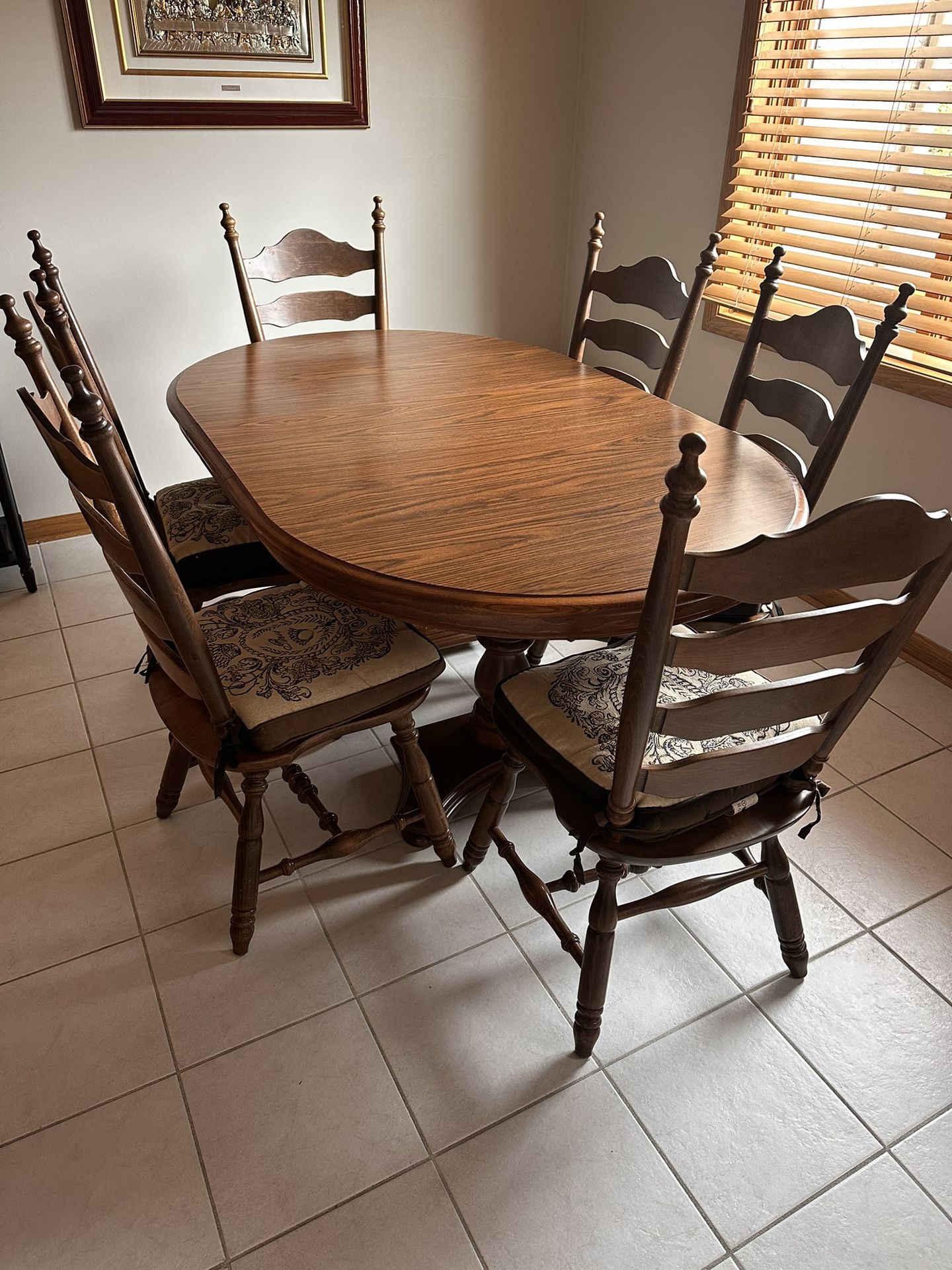 Kitchen Table With 6 Chairs 