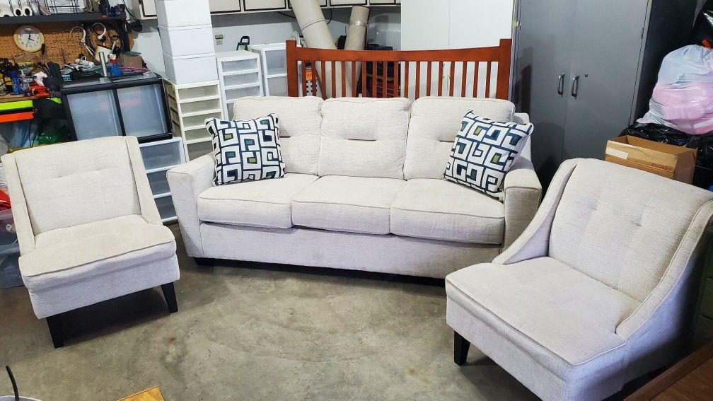 Sofa & 2 Side Chairs (must pick up)