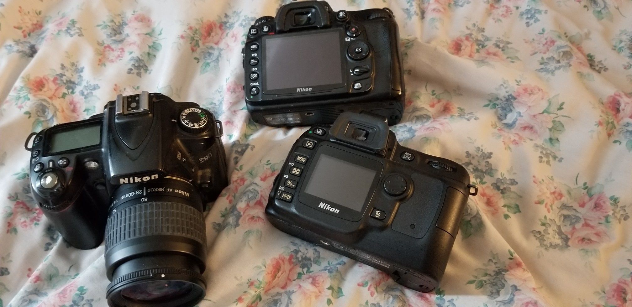 Nikon D7000, D90, D50.