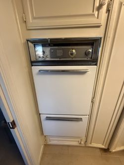 GM Frigidaire deluxe Oven (1969)