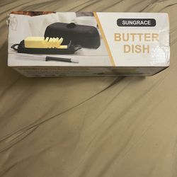 Butter Dish And Knife Set 