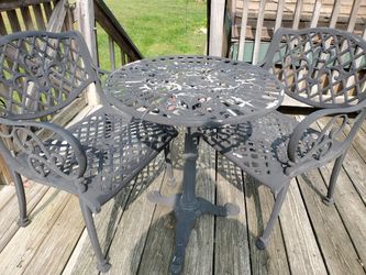 Patio set-Smith & Hawken