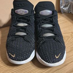2020 Nike LeBron 18 'Lakers'  Men’s/youth 6.5