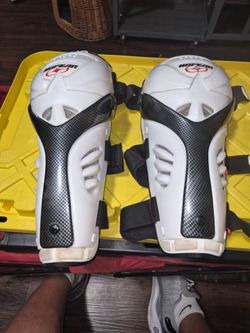 No fear schinn guards