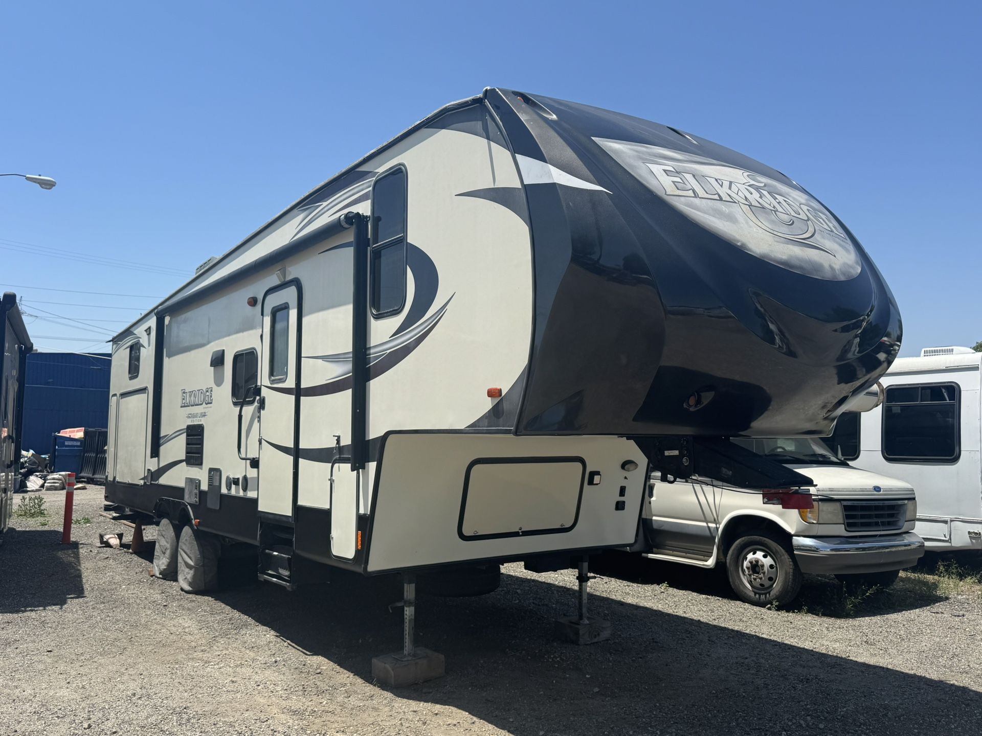 2015 Heartland Elkridge Express E30