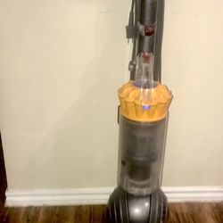 Dyson Vacuum Dc40 