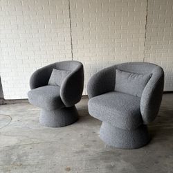 Gorgeous Set Of 2  Gray Barrel Boucle Swivel Chairs Accent Chairs With Accent Pillows 