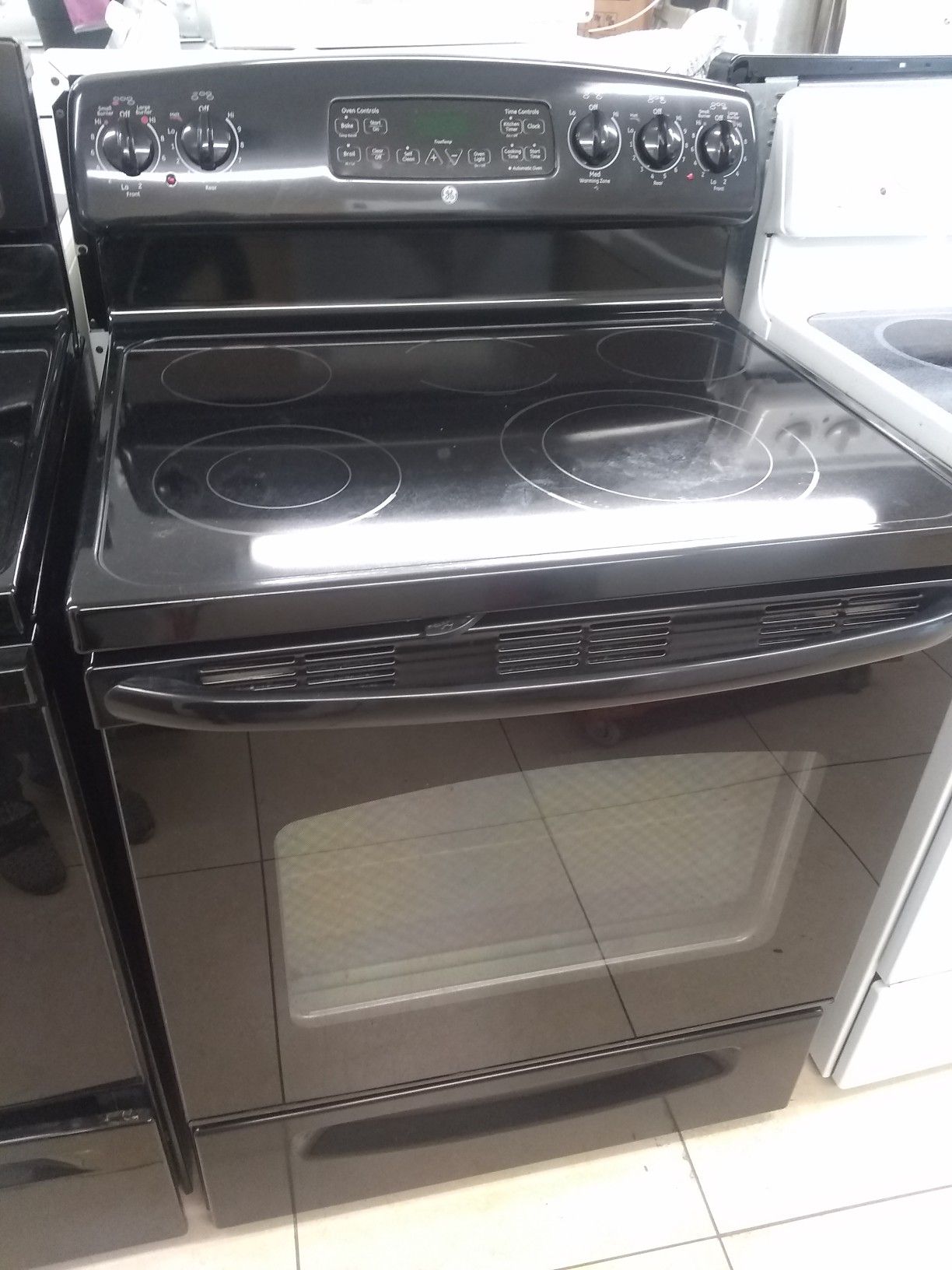 GE Black Glass Top Stove