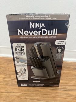 Brand New Ninja NeverDull 10-Piece Knife Set with Removable Sharpener