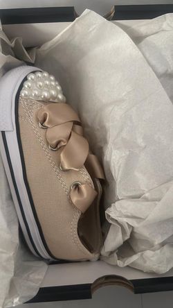 Kids New Shoes/women