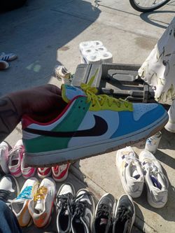 Free 99 dunks size 12 good condition just some cleaning shoes