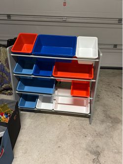 Toy organizer