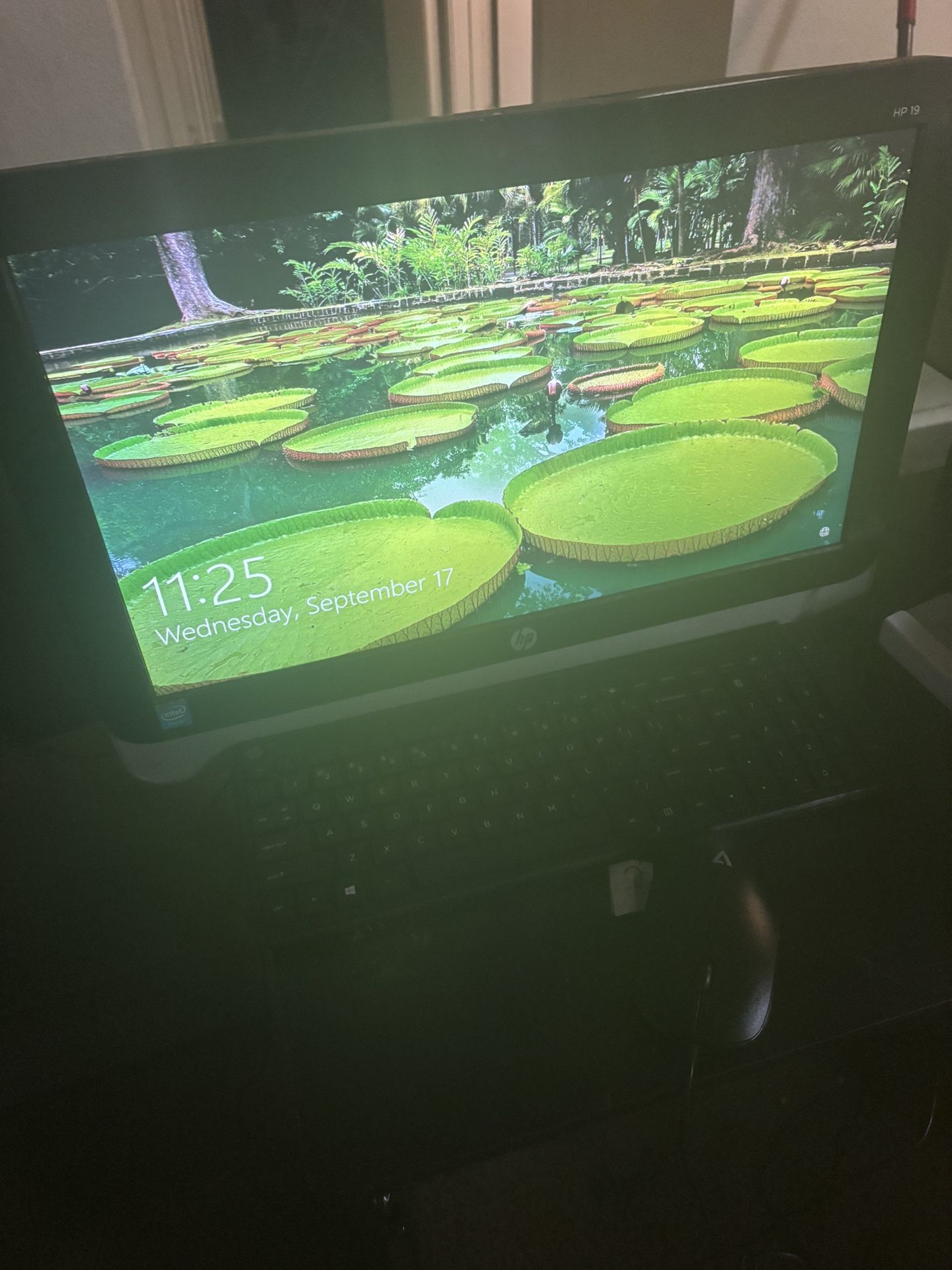 Computer Desktop Works Perfect 