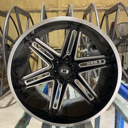 Vision Razor 24x12 6x135 Ford F150 Bolt Pattern