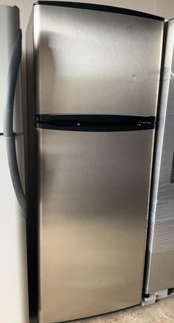 Whirlpool Top Mount 27" Apartment Size Stainless Steel Fridge
