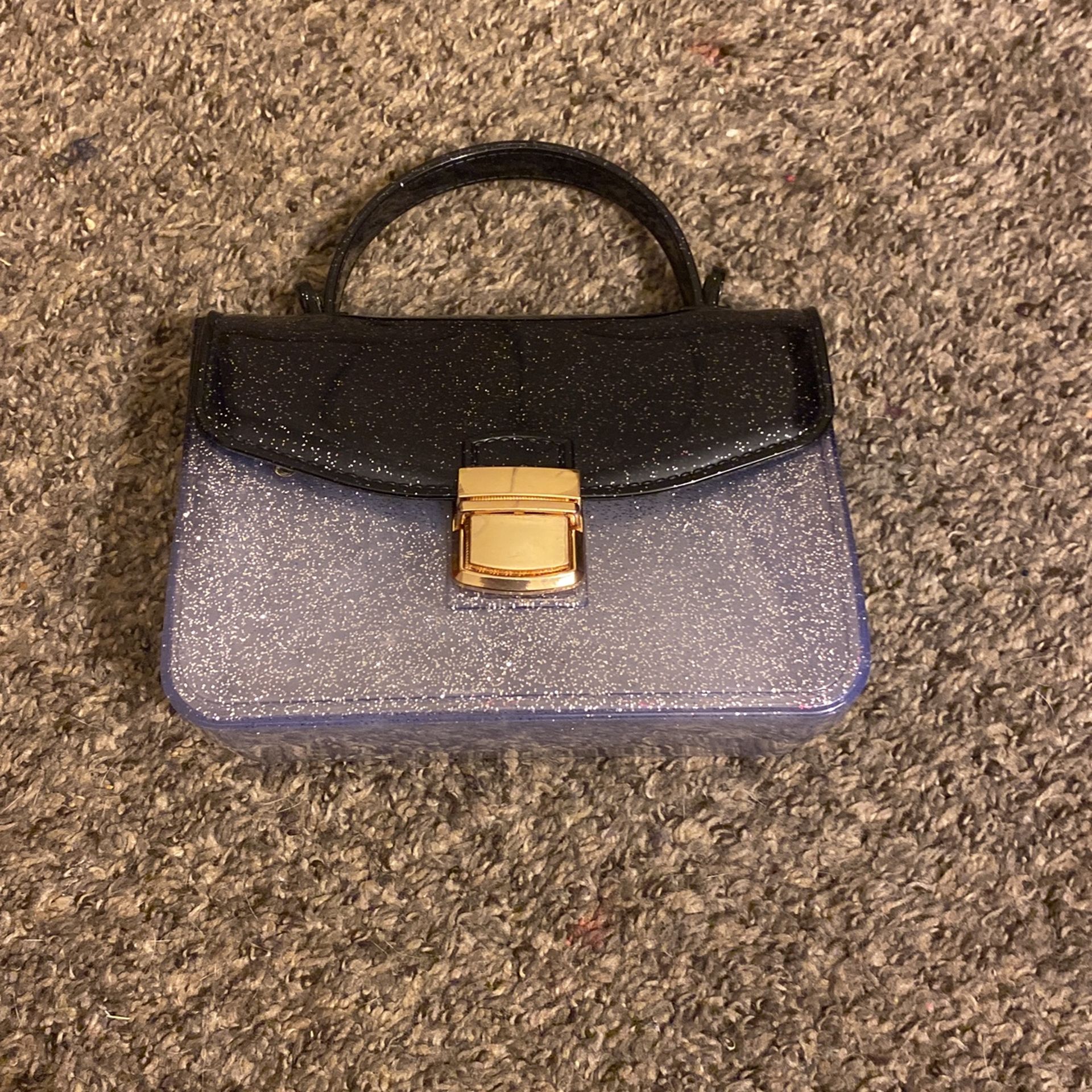 Small Glittery Purse !!