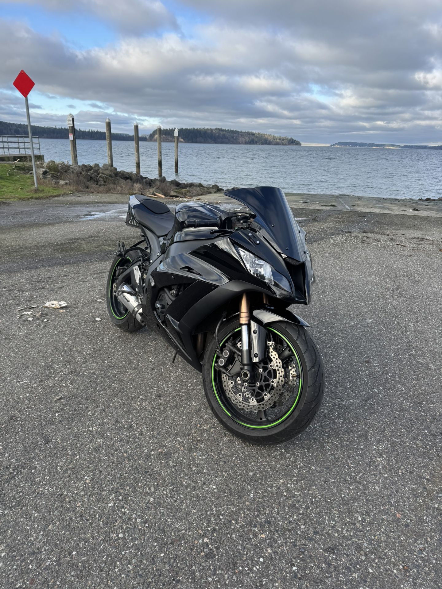 2011 ZX10R