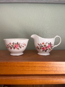 Creamer & Sugar bowl